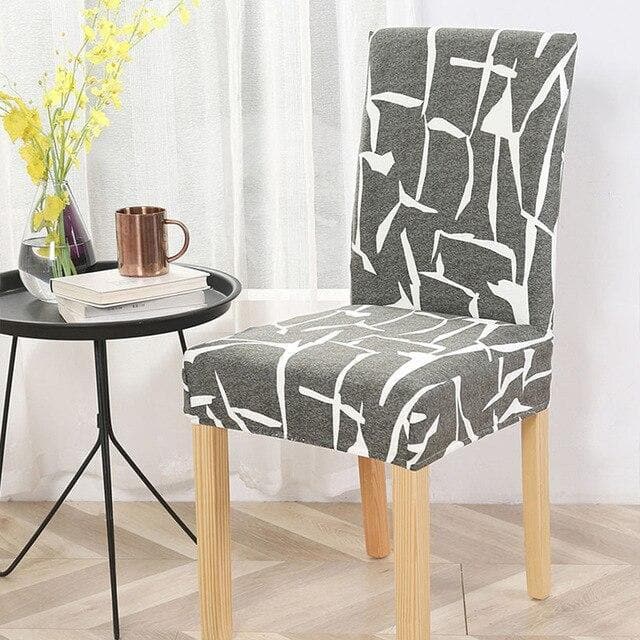 Grå Stolsöverdrag Med Vitt Mönster